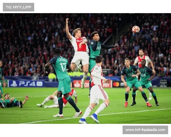 荷甲乌德勒支平埃因霍温，冬歇前最后一战